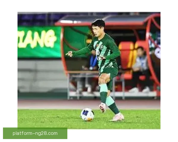 浙江队客场2-0战胜泰港 亚冠二级联赛再迎重要胜利